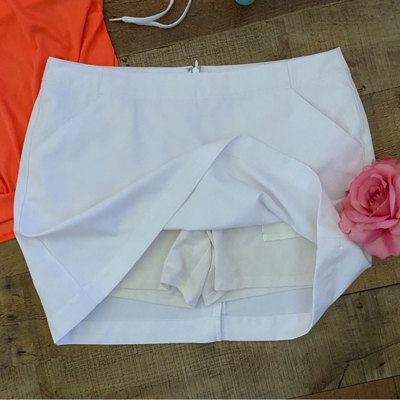 PGA TOUR Golf SKORT - All White - Picture 4 of 7